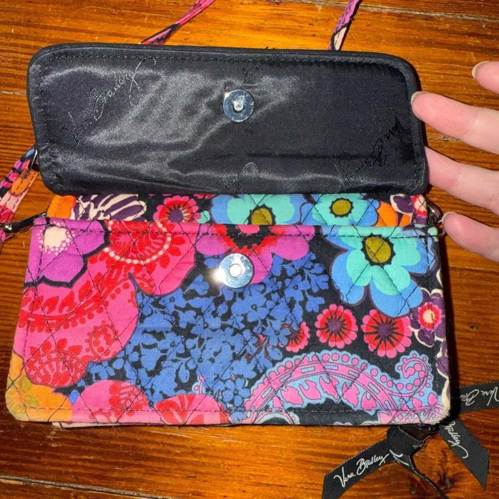 Vera Bradley Quilted Red and Pink Wristlet Clutch - Picture 4 of 6